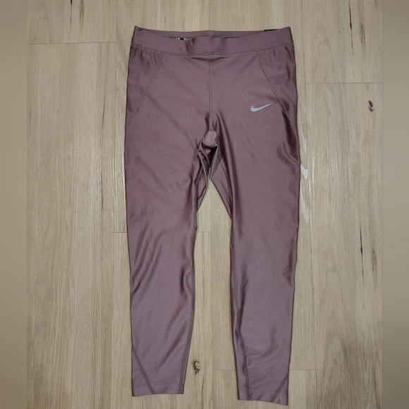 Nike The Nike Speed Leggings - Picture 2 of 5